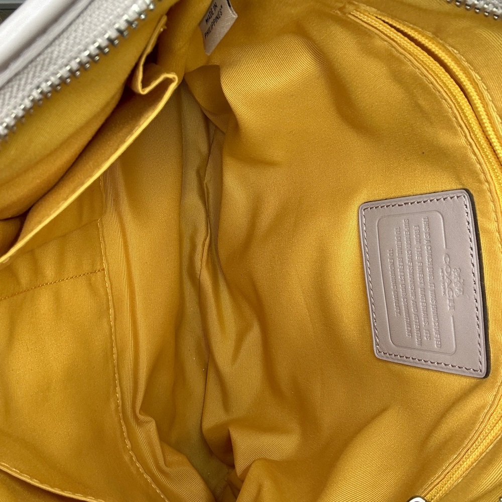 Coach Varsity Stripe Crossbody Bag F38402 Cream Orange Yellow Swingpack 2018 - Picture 11 of 12